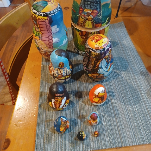 Stackable dolls - Picture 3 of 3